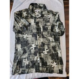 Vtg Urban Tribe 100% Rayon Button Up Short Sleeve Shirt W/ Front Pocket Sz Large